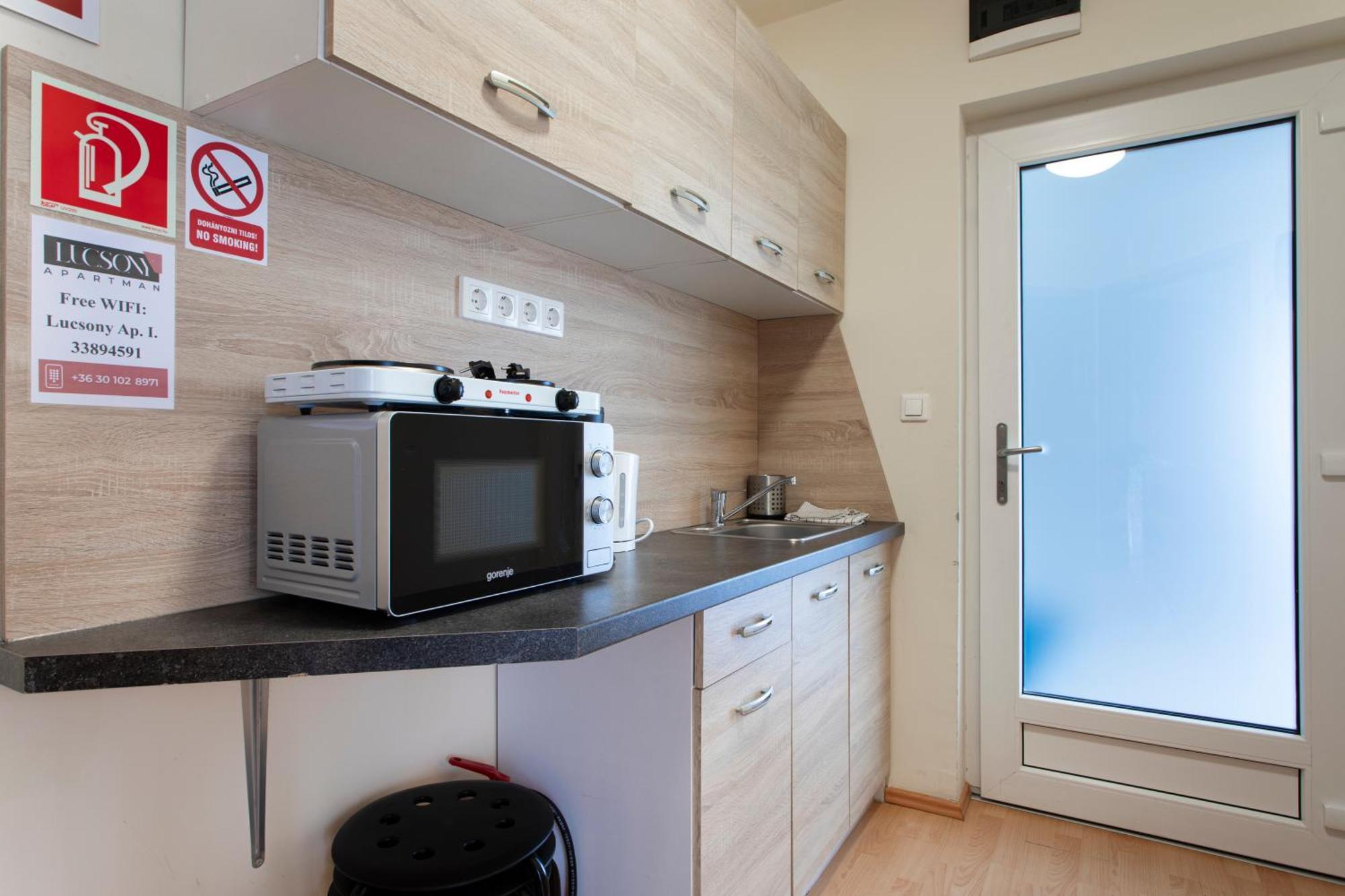 Apartment Lucsony *