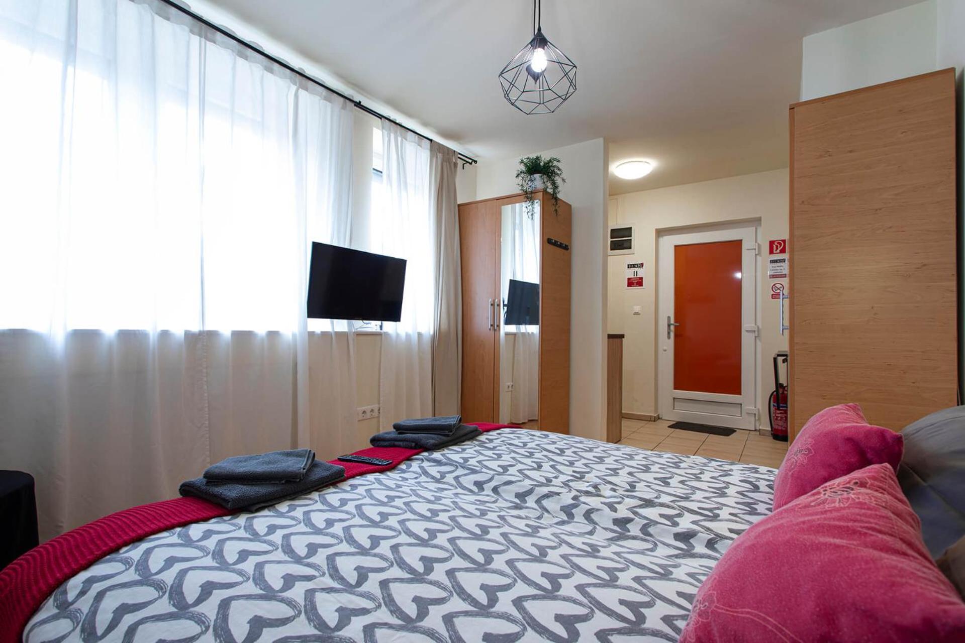 Apartment Lucsony *